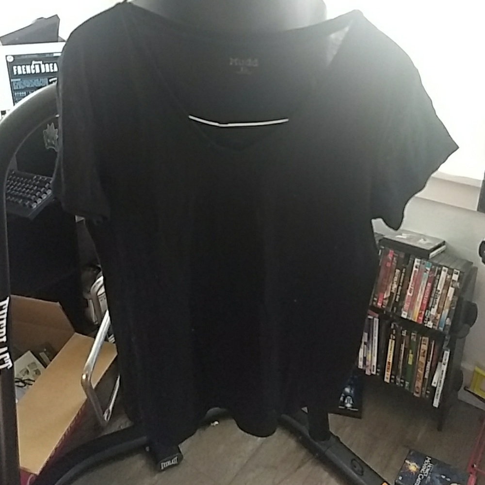 Plain Black T shirt